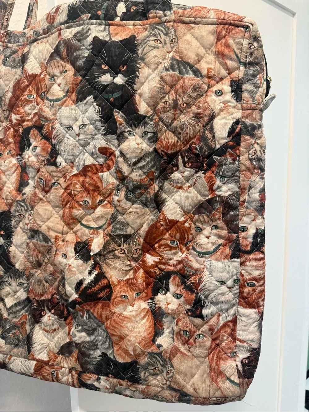 Vintage Quilted Cat Print Tote Bag - Multi-Colored